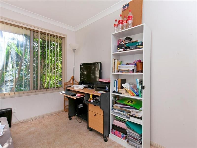 10 Lynch Crescent, Birkdale QLD 4159