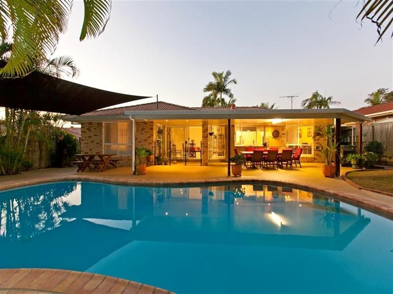 21 Gardenia Drive, Birkdale QLD 4159