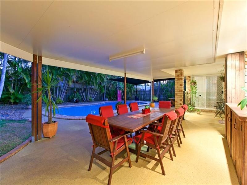 21 Gardenia Drive, Birkdale QLD 4159