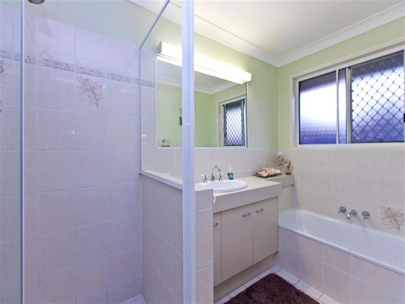 21 Gardenia Drive, Birkdale QLD 4159