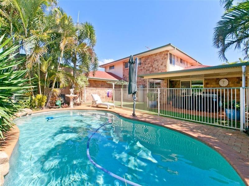 4 Janelle Court, Wellington Point QLD 4160