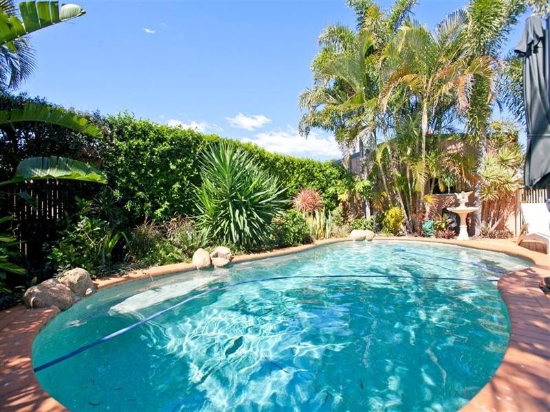 4 Janelle Court, Wellington Point QLD 4160