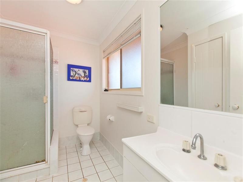 4 Janelle Court, Wellington Point QLD 4160