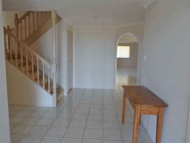 2 DORSAL Drive, Birkdale QLD 4159
