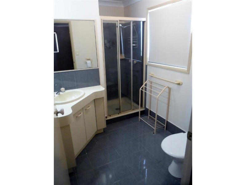 2 DORSAL Drive, Birkdale QLD 4159