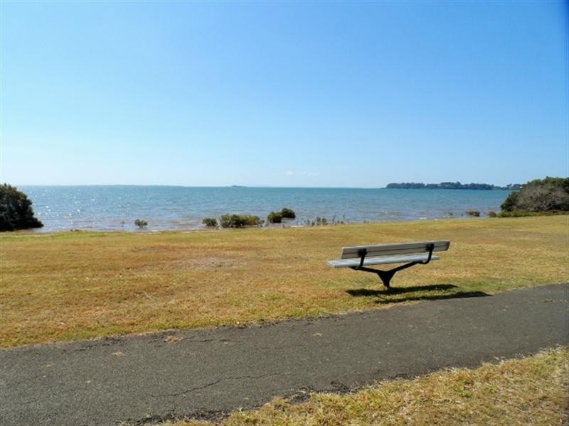 2 DORSAL Drive, Birkdale QLD 4159