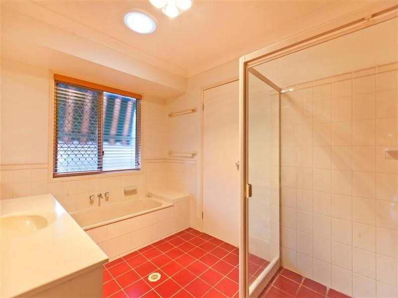 19 Redgrove Avenue, Wellington Point QLD 4160