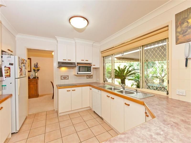 19 Redgrove Avenue, Wellington Point QLD 4160