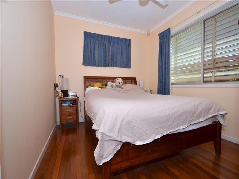 7 Moana Crescent, Birkdale QLD 4159