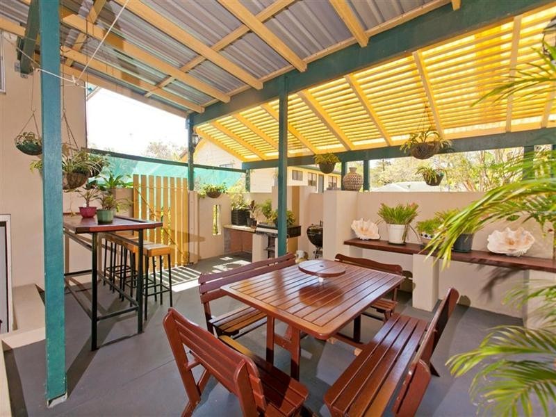 111 Queens Court Road, Alexandra Hills QLD 4161