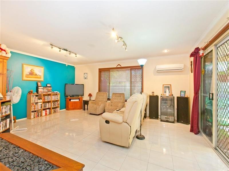 9 Vista Court, Capalaba QLD 4157