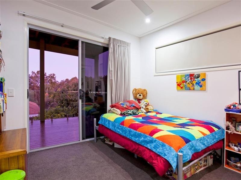 35 Arthur Street, Wellington Point QLD 4160