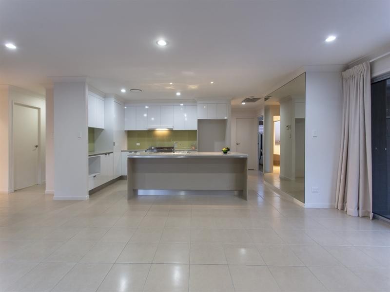 6 Springbrook Drive, Capalaba QLD 4157