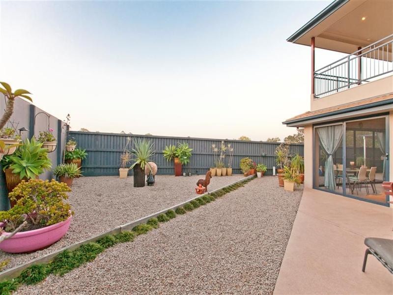 14 Gloria Parade, Redland Bay QLD 4165