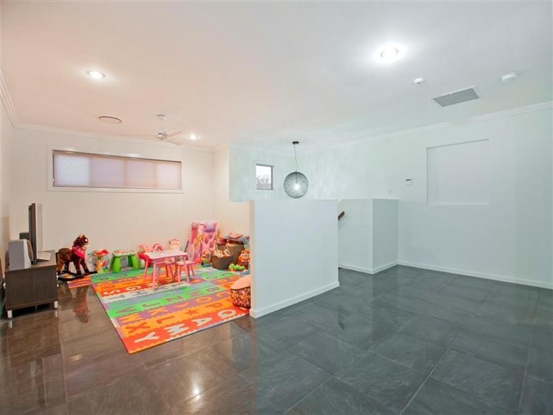 4 Tamarillo Close, Mount Cotton QLD 4165