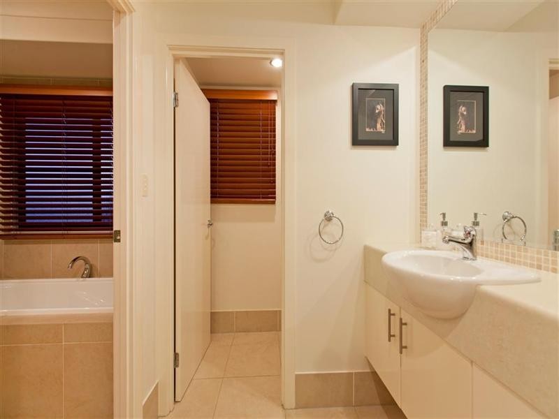 8 Jonbar Court, Thornlands QLD 4164