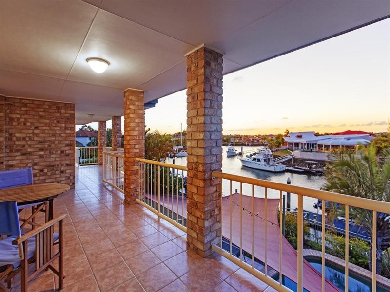 10 Kinsail Court, Raby Bay QLD 4163