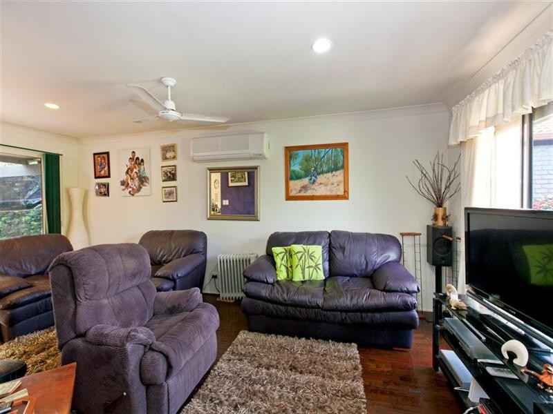 96 Caladium Street, Wakerley QLD 4154