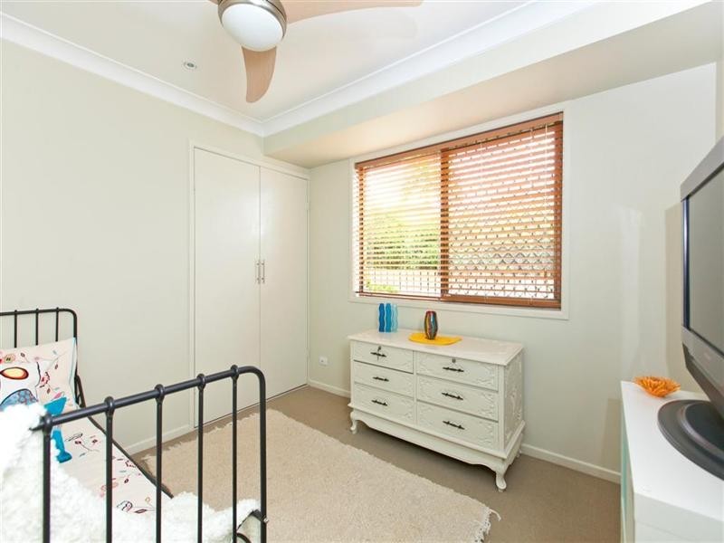 50 Fullerton Street, Birkdale QLD 4159