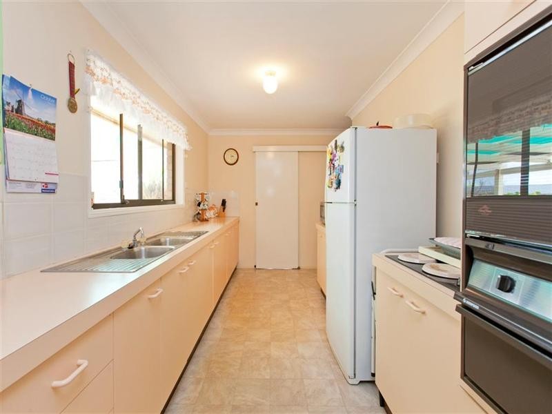 36 Barramay Street, Manly West QLD 4179