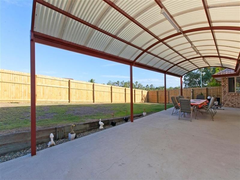 23 Cherry Street, Wellington Point QLD 4160