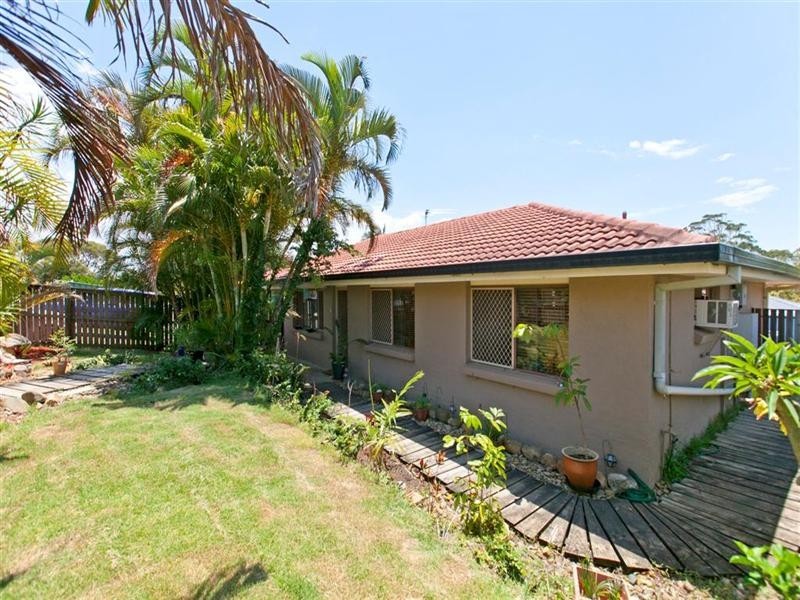 40 Waratah Avenue, Victoria Point QLD 4165