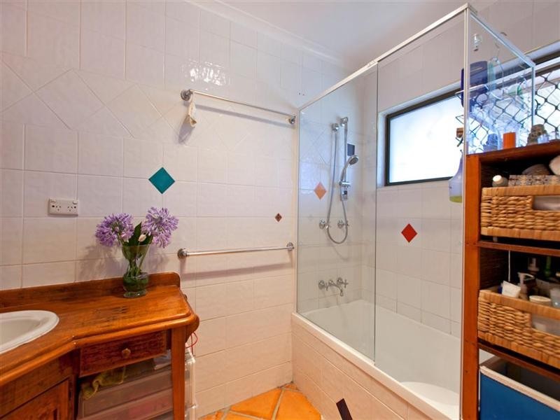 40 Waratah Avenue, Victoria Point QLD 4165