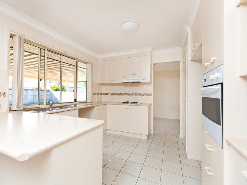 56 LEILANI Drive, Birkdale QLD 4159