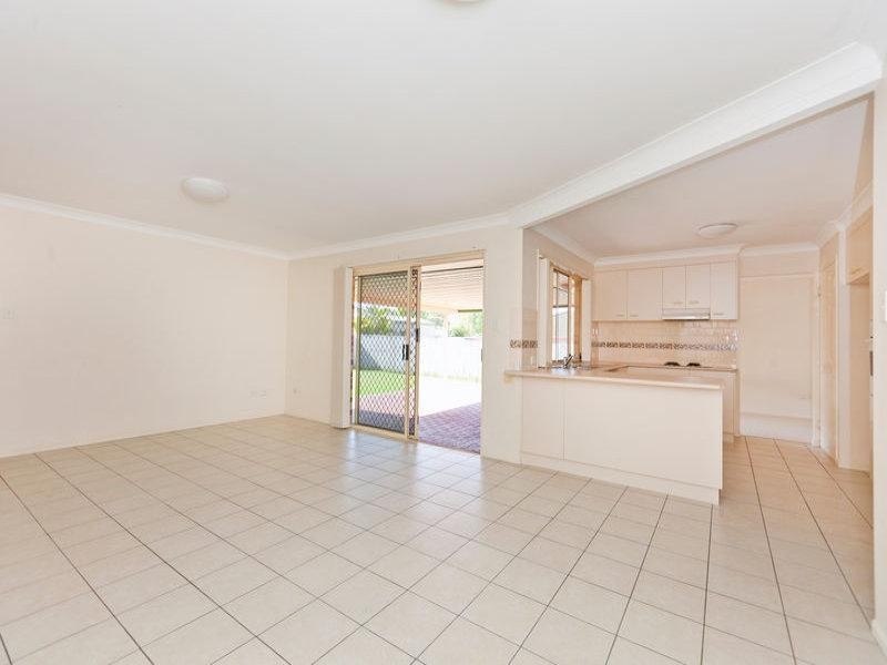 56 LEILANI Drive, Birkdale QLD 4159