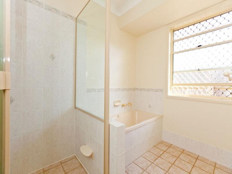 56 LEILANI Drive, Birkdale QLD 4159