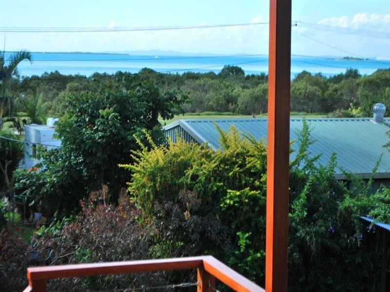 7 Ruth Street, Birkdale QLD 4159