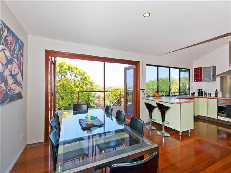 7 Ruth Street, Birkdale QLD 4159