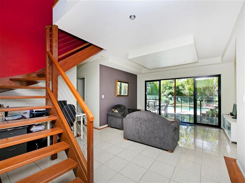 7 Ruth Street, Birkdale QLD 4159