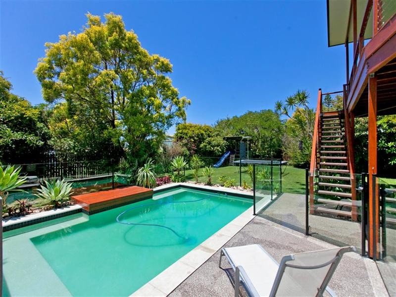 7 Ruth Street, Birkdale QLD 4159