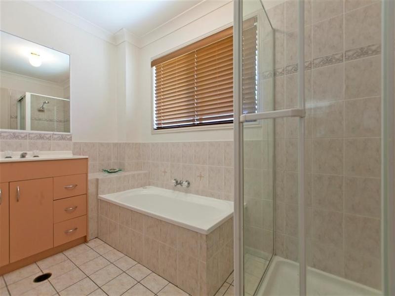 4/2 Denison Court, Capalaba QLD 4157