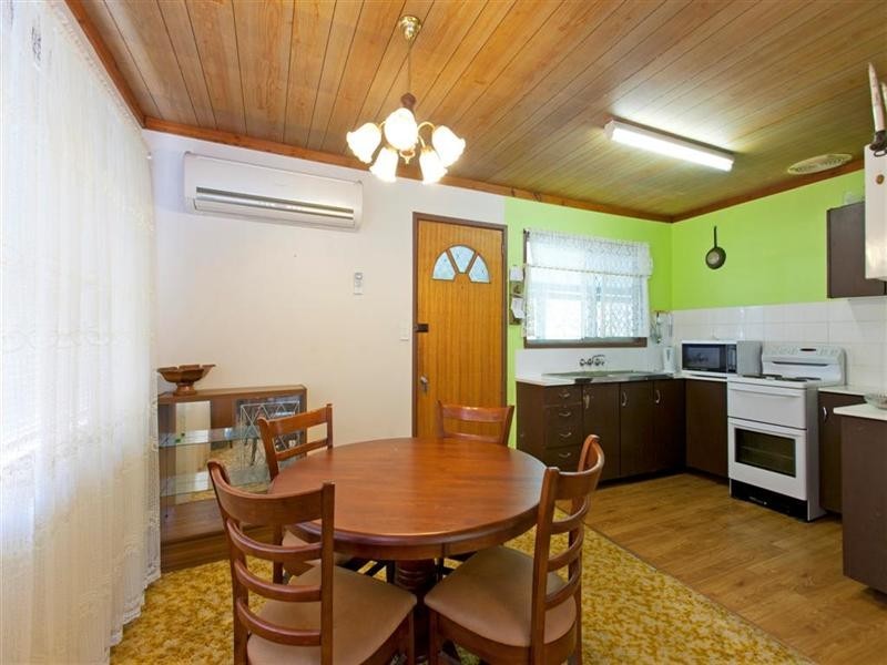 143 South Street, Cleveland QLD 4163