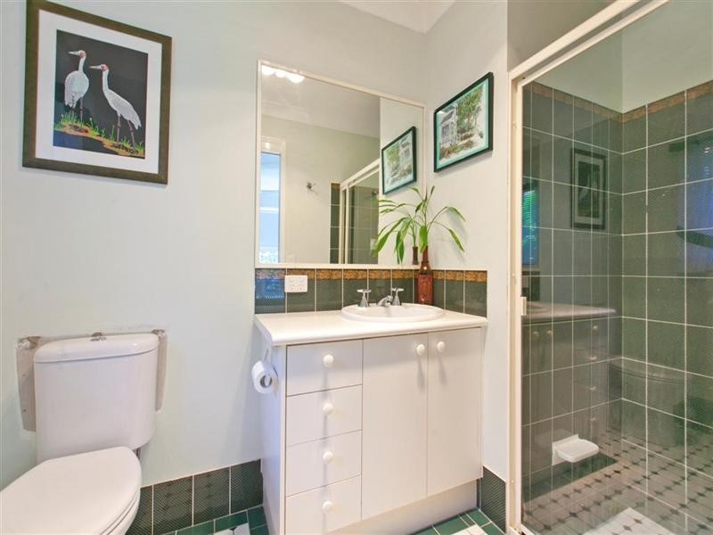 32 Riverton Drive, Wellington Point QLD 4160