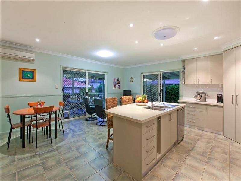 3 Senga Street, Manly West QLD 4179