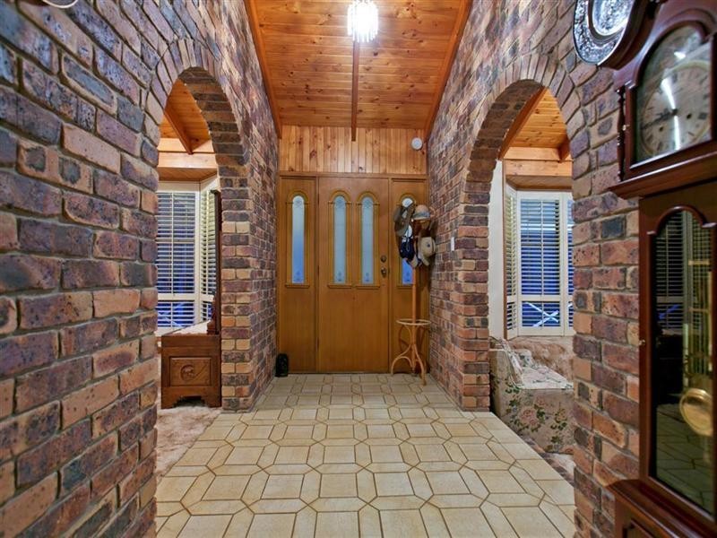 82-86 Winston Road, Sheldon QLD 4157