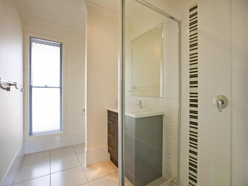 13 Pentecost Place, Redland Bay QLD 4165