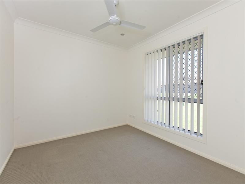 13 Pentecost Place, Redland Bay QLD 4165
