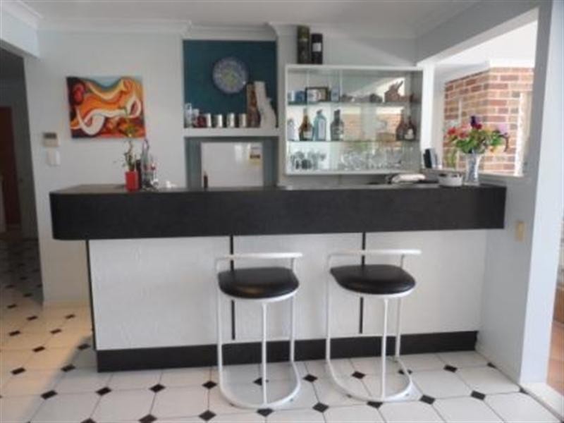 4 KEEL Street, Birkdale QLD 4159