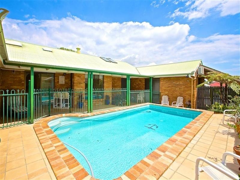 90 Dorsal Drive, Birkdale QLD 4159