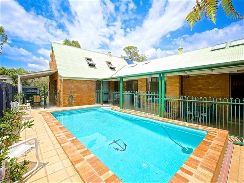 90 Dorsal Drive, Birkdale QLD 4159