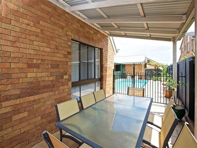 90 Dorsal Drive, Birkdale QLD 4159