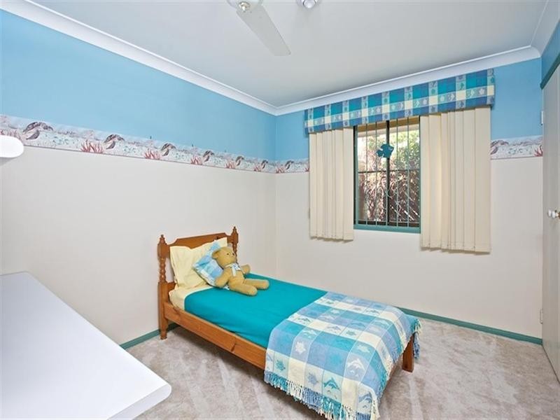 90 Dorsal Drive, Birkdale QLD 4159