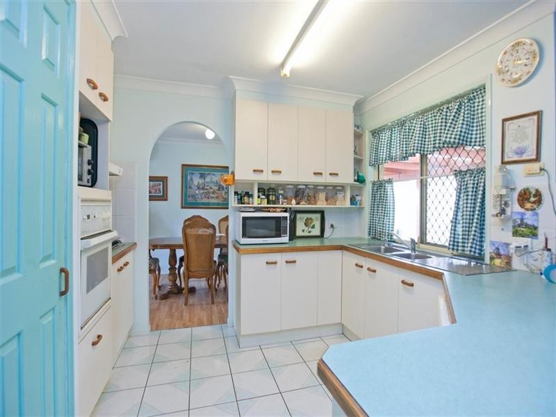 3 Pecan Court, Birkdale QLD 4159