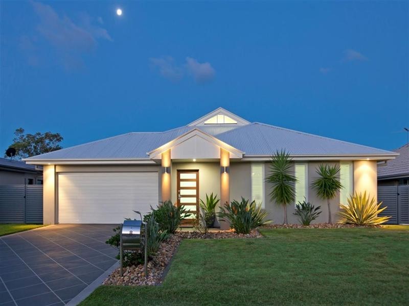 8 Gunadoo Street, Thornlands QLD 4164