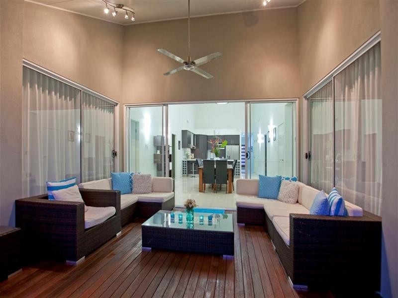 8 Gunadoo Street, Thornlands QLD 4164