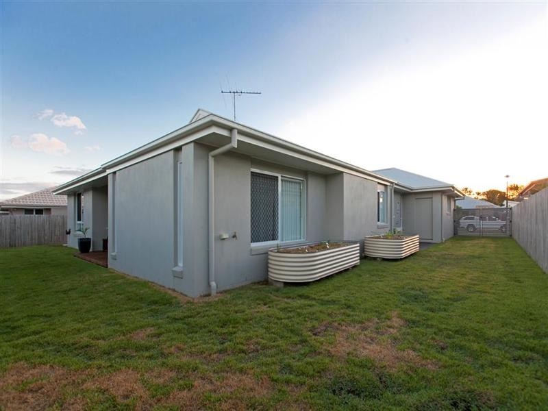 8 Gunadoo Street, Thornlands QLD 4164